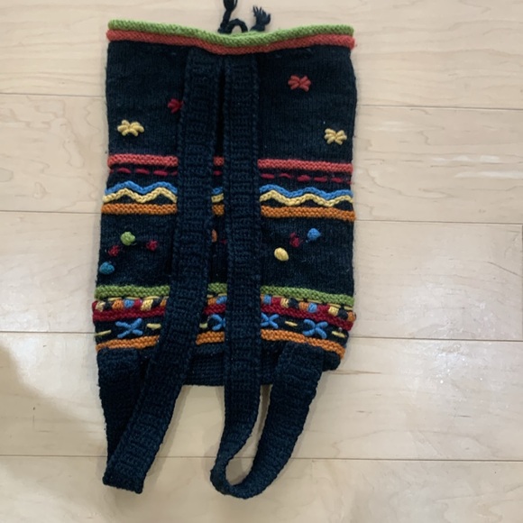 Newari back pack or over the shoulder bag
Handcrafted in Nepal - Picture 2 of 4